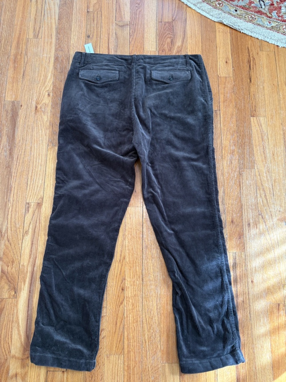 Taylor Stitch | Carnegie Pant Corduroy - Picture 4 of 5
